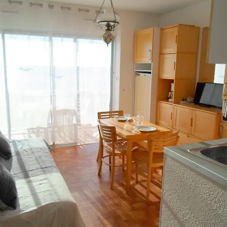 Avec Balcon Et Animaux Acceptes A - Fr-1-503-20 Balaruc-les-Bains
